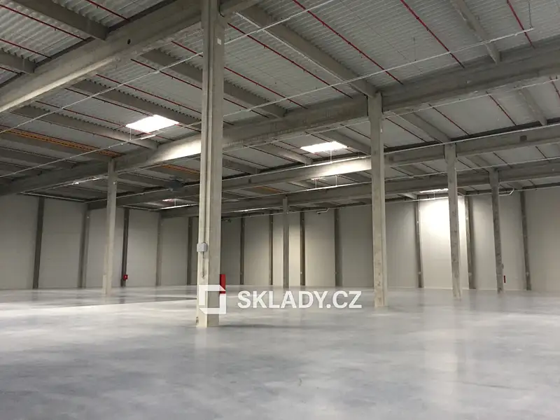 Pronájem skladového prostoru 6000 m², Přerov – náhled fotky 3