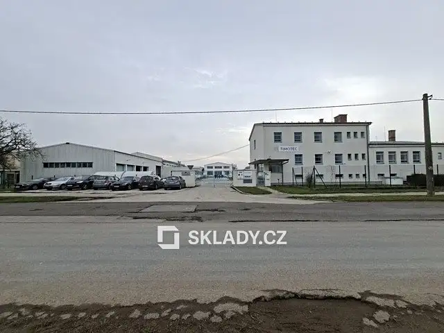 Prodej výrobní haly, prostoru 9981 m², Piešťany – náhled fotky 1