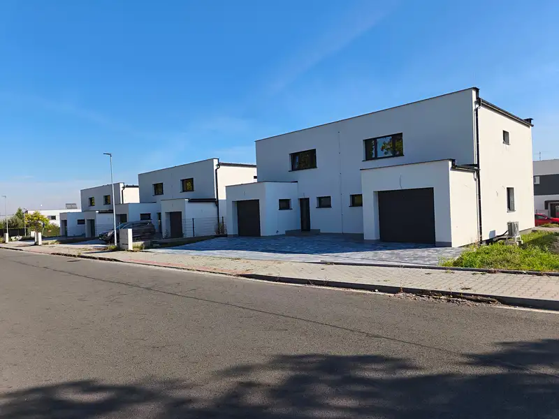 Prodej rodinného domu 112 m², pozemek 210 m², Dobřany – náhled fotky 1
