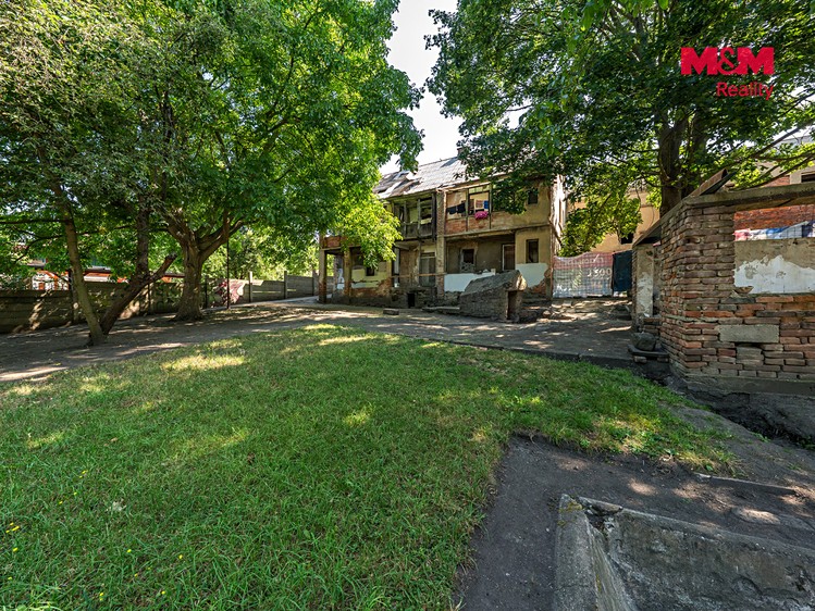 Комерційне приміщення на продаж, 1 000 м² (2 з 10)