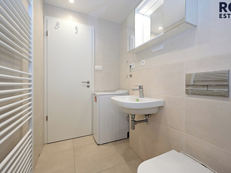 Wohnung 1+kk zur Miete, 24 m² (8 von 14)