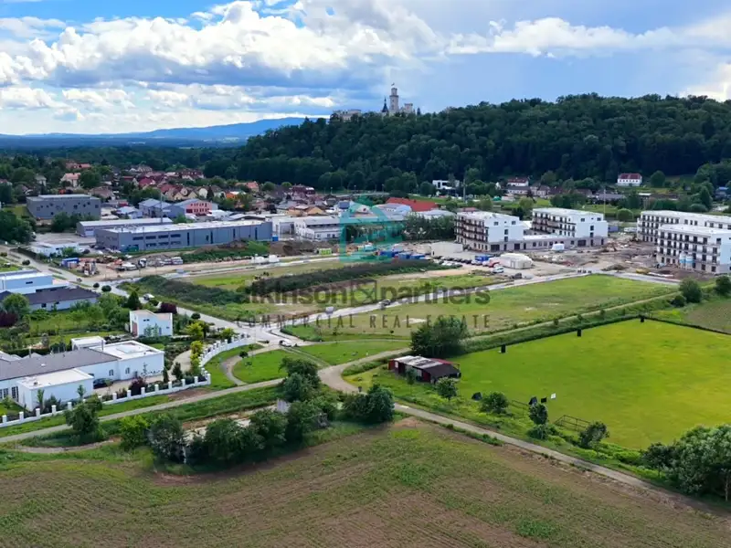 Prodej stavebního pozemku 956 m², Hluboká nad Vltavou – náhled fotky 3
