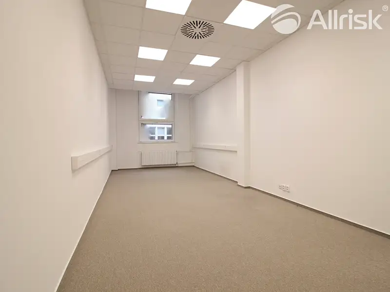 Pronájem kanceláře 15 m², Brno – náhled fotky 3