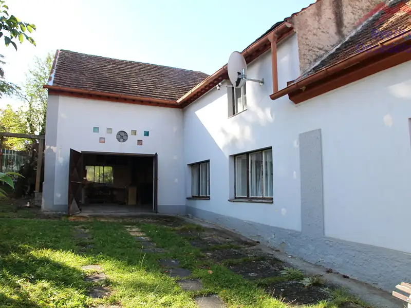 Prodej rodinného domu 120 m², pozemek 2355 m², Březová – náhled fotky 1