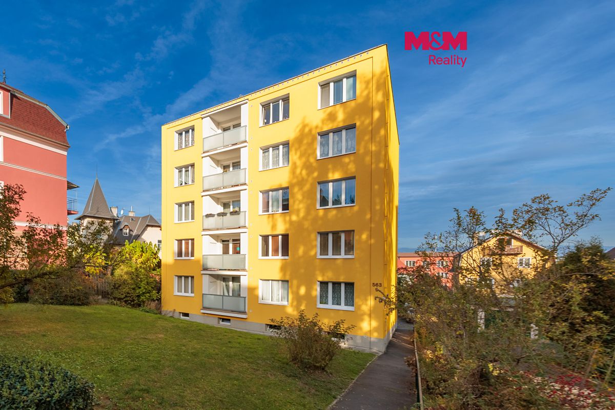 Pronájem bytu 2+kk 40 m², Karlovy Vary – fotka 1 z 3