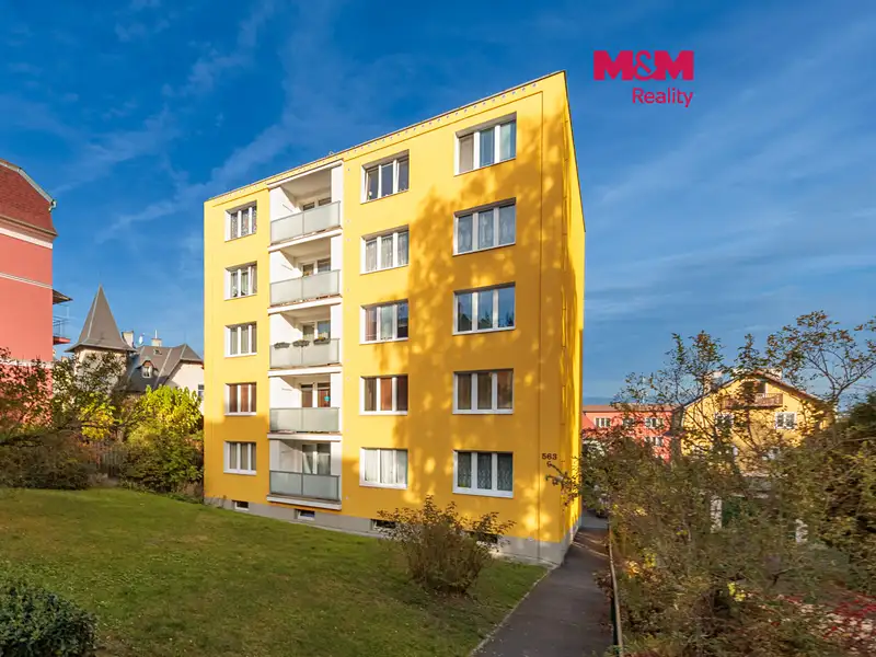 Pronájem bytu 2+kk 40 m², Karlovy Vary – náhled fotky 1