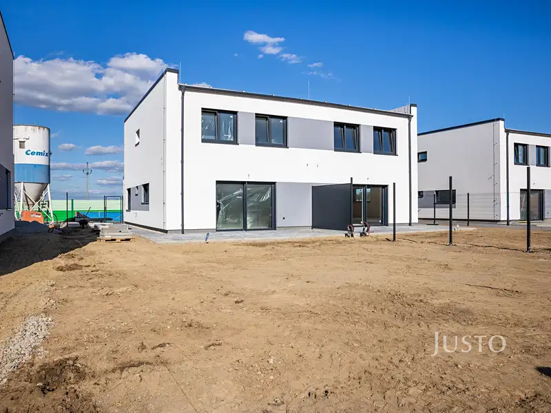Prodej rodinného domu 123 m², pozemek 387 m², Včelná – náhled fotky 2