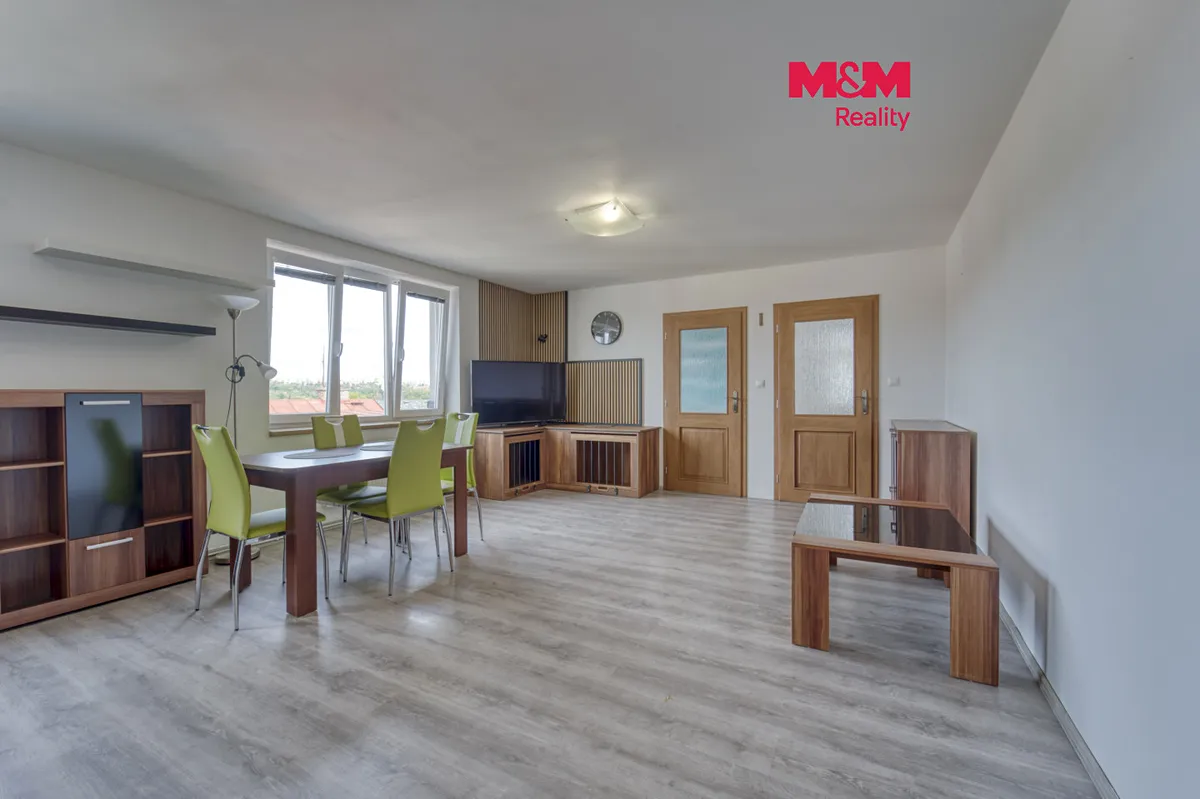 Pronájem bytu 3+kk 72 m²