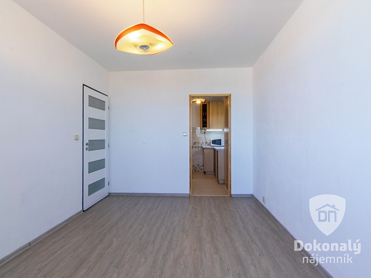 Квартира 4+1 в оренду, 68 м² (6 з 34)