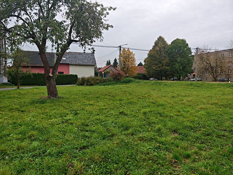 Grundstück zum Kauf, 800 m² (1 von 6)