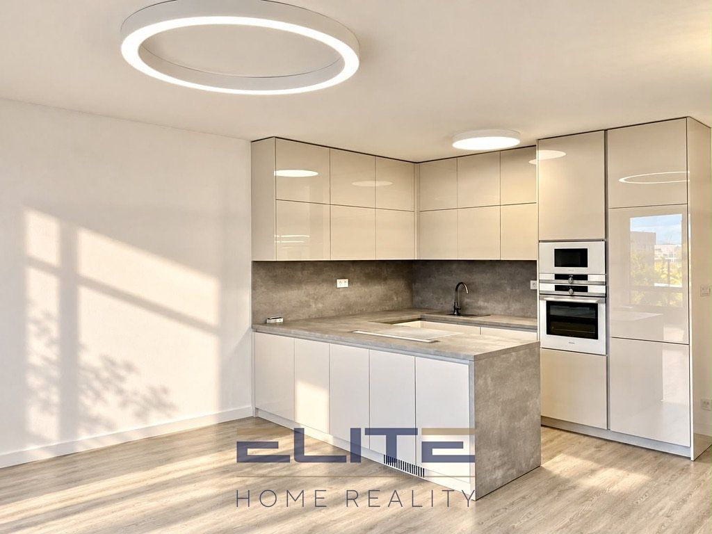 Pronájem bytu 3+kk 106 m²