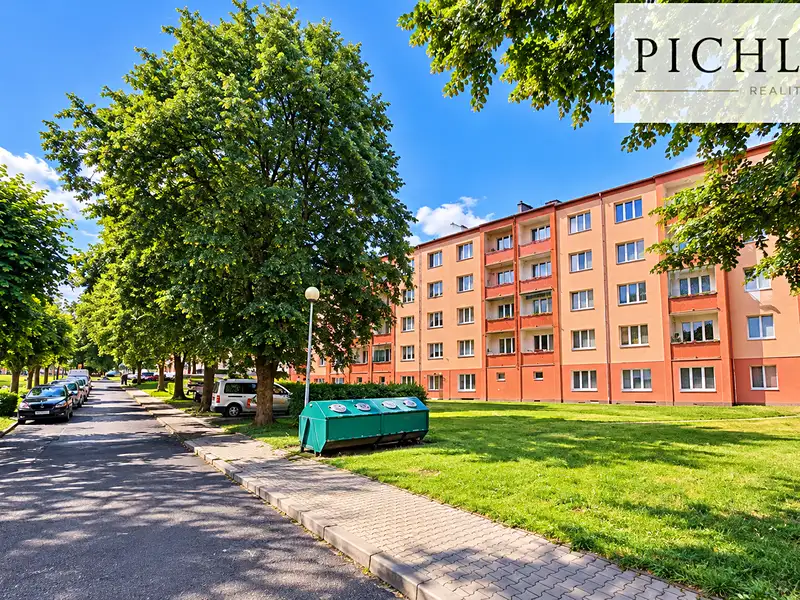 Prodej bytu 2+1 54 m², Nová Role – náhled fotky 1