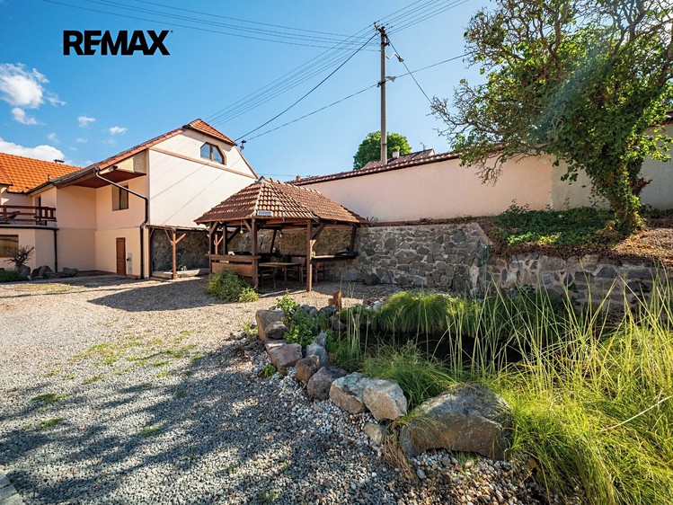 Prodej domu, 550 m² (2 z 40)