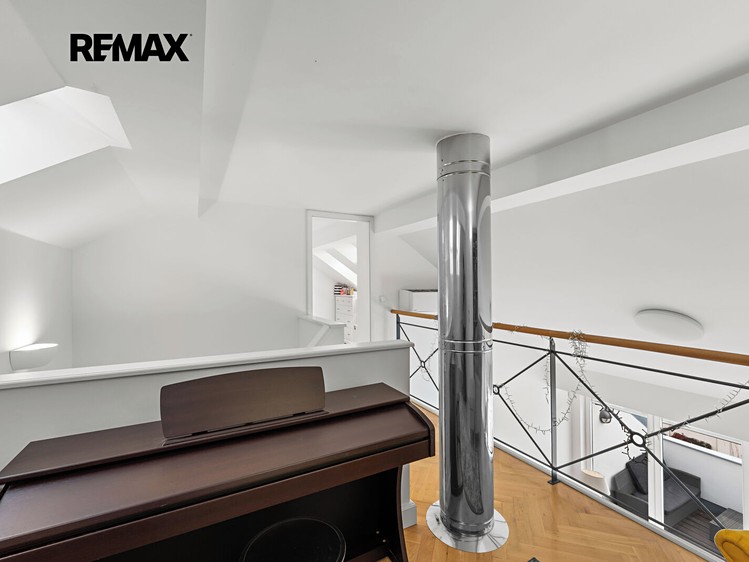 Pronájem bytu 4+1, 170 m² (27 z 31)