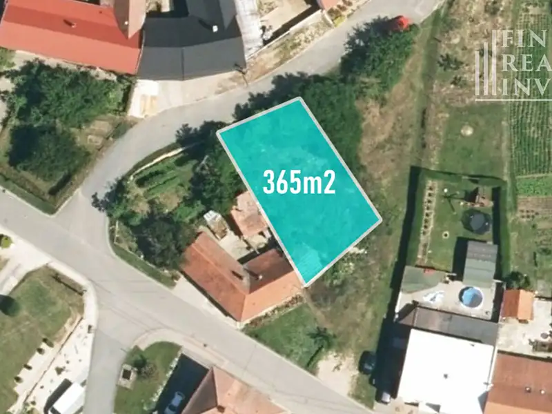 Prodej stavebního pozemku 365 m², Šardice – náhled fotky 3