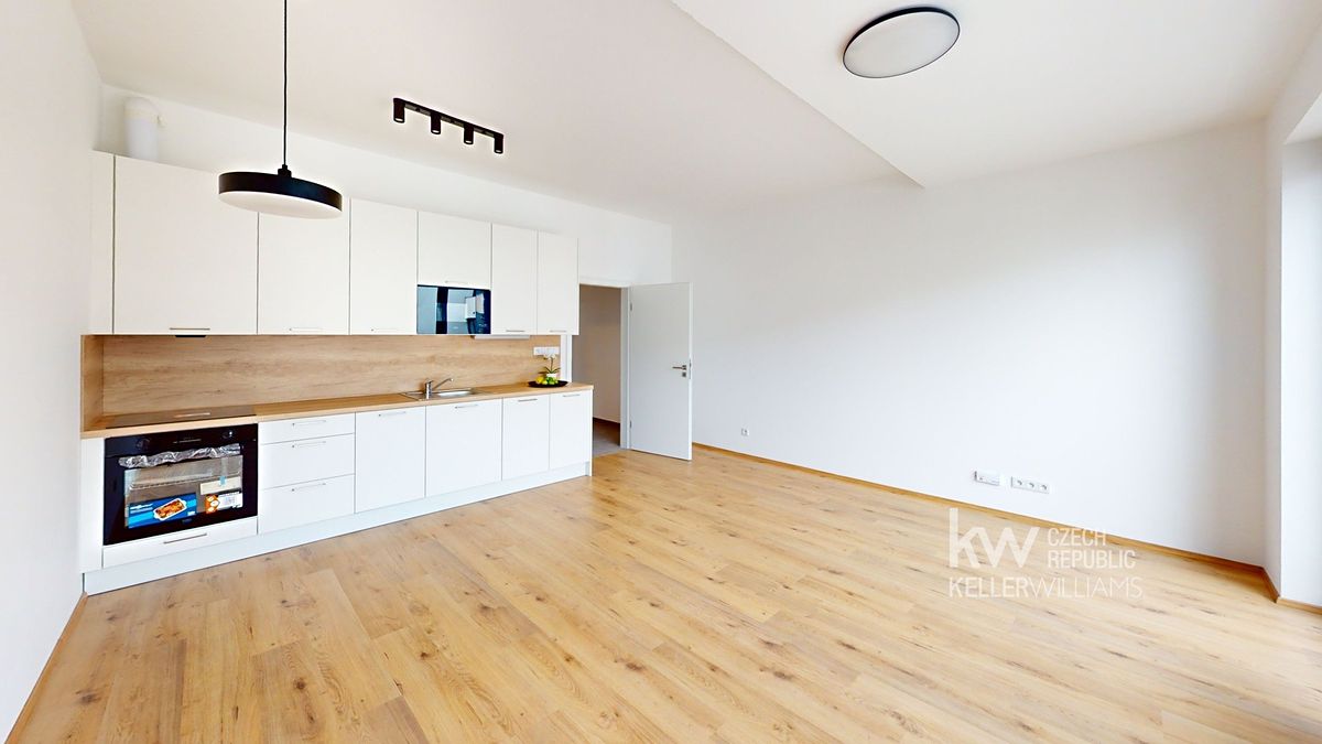 Pronájem bytu 1+kk 34 m², Plzeň – fotka 1 z 3
