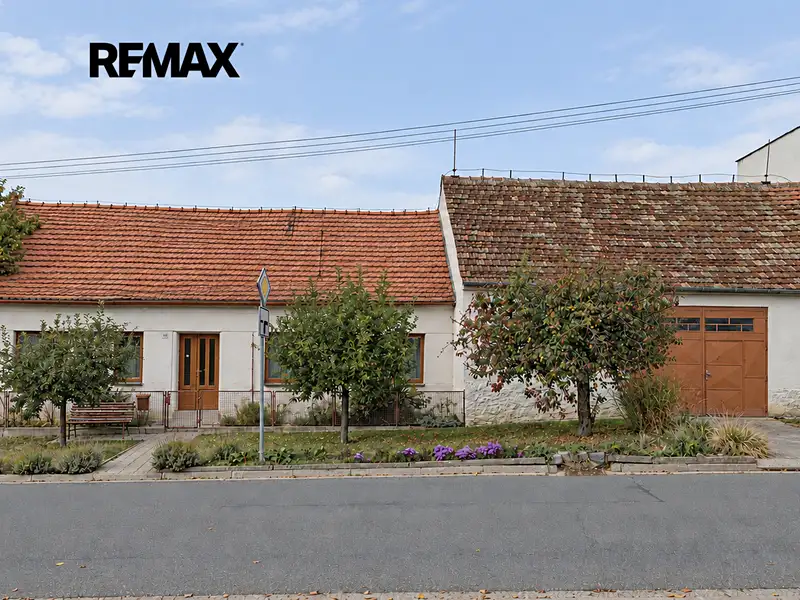 Prodej rodinného domu 187 m², pozemek 459 m², Kobylí – náhled fotky 1