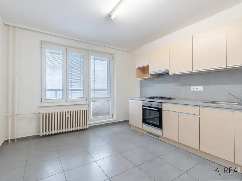 Pronájem bytu 3+1 66 m², Ostrava – náhled fotky 1
