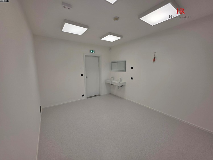 Комерційне приміщення в оренду, 56 м² (20 з 23)