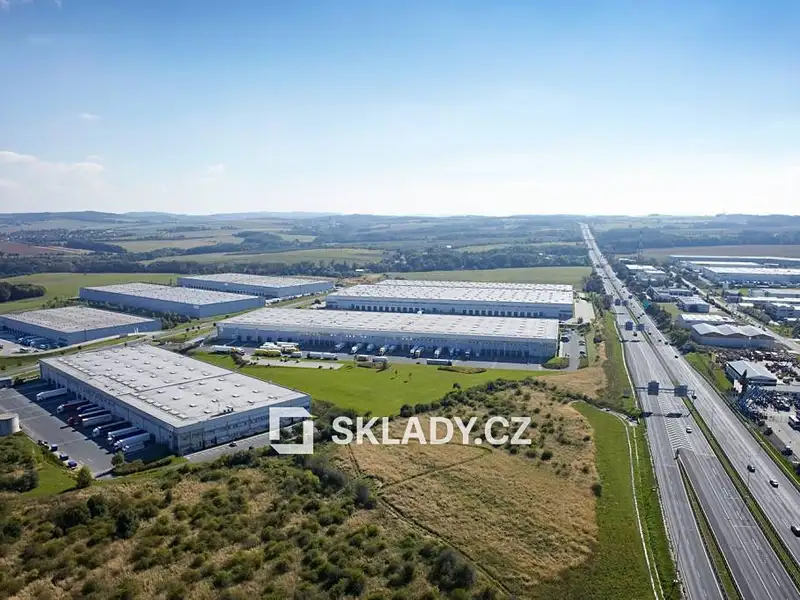 Pronájem skladového prostoru 20940 m², Říčany – náhled fotky 1