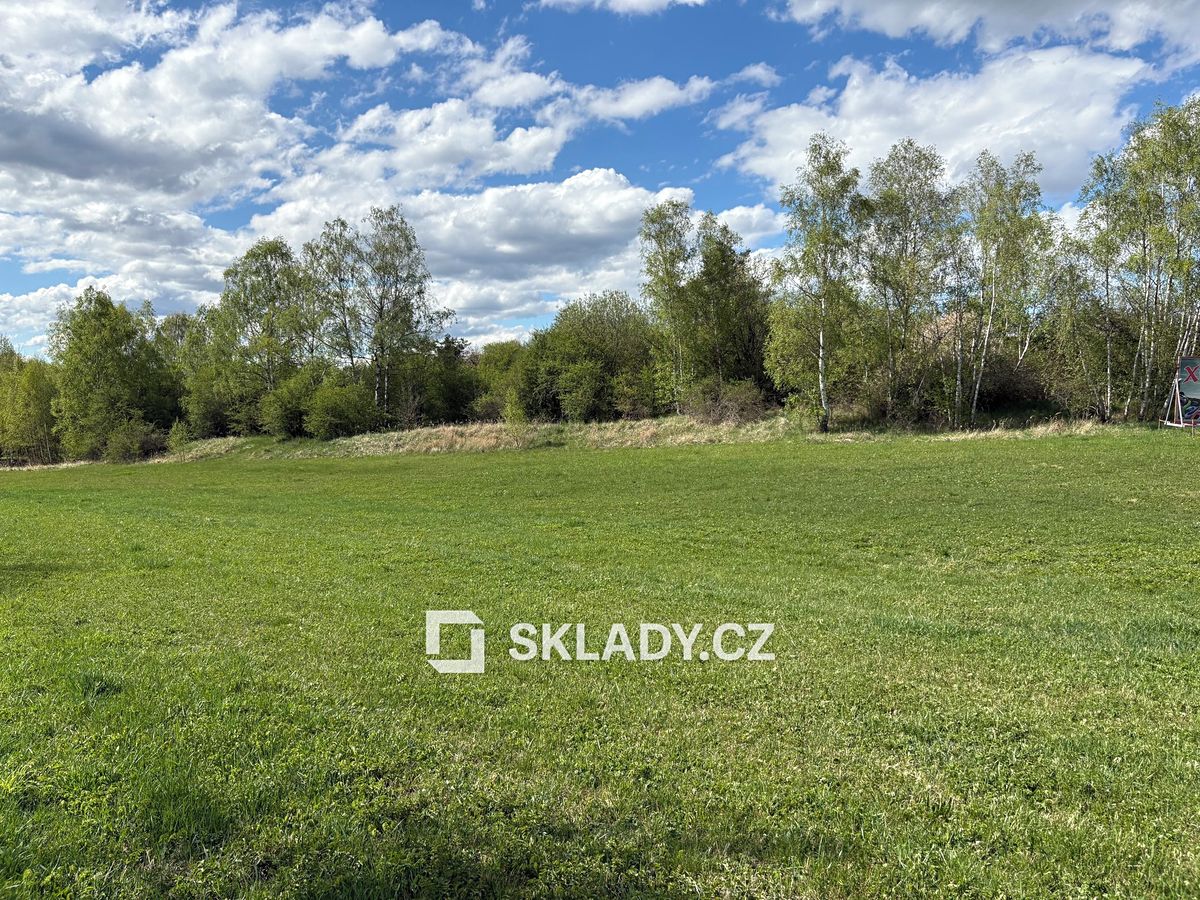 Prodej komerčního pozemku 13700 m², Višňová – fotka 1 z 3