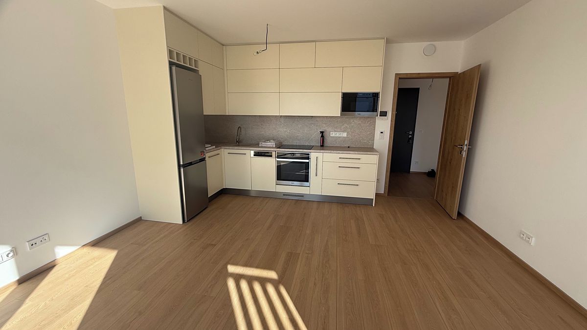 Pronájem bytu 2+kk 52 m², Kladno – fotka 1 z 3