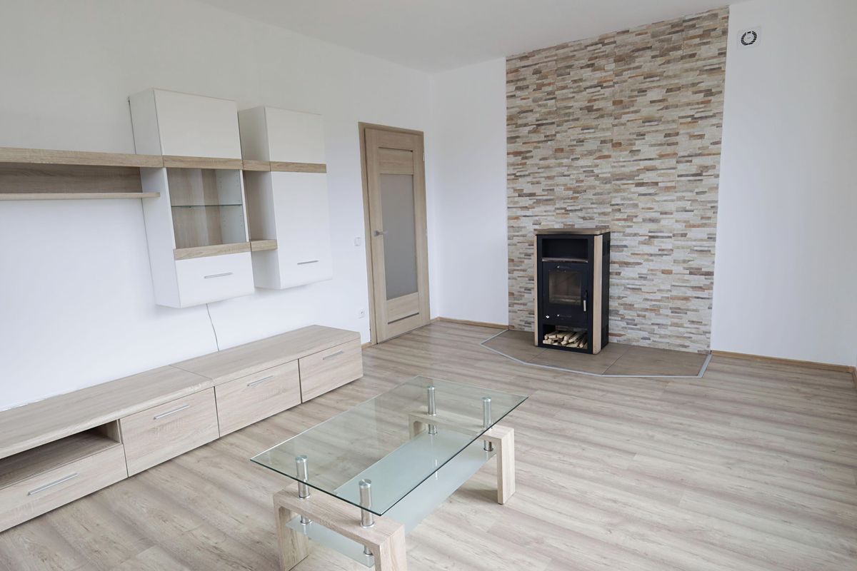 Pronájem bytu 2+1 66 m², Benátky nad Jizerou – fotka 1 z 3