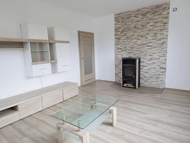 Pronájem bytu 2+1 66 m², Benátky nad Jizerou – náhled fotky 1