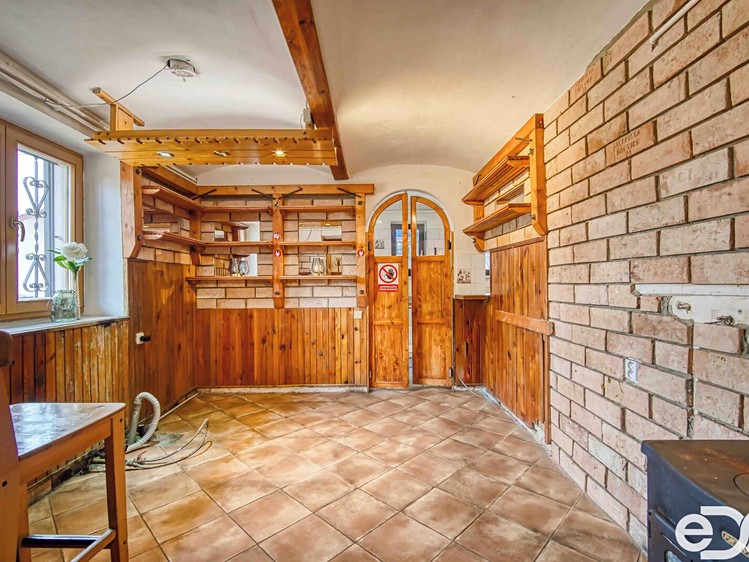 Комерційне приміщення на продаж, 178 м² (12 з 25)