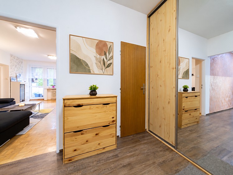 Wohnung 3+1 zum Kauf, 90 m² (2 von 24)