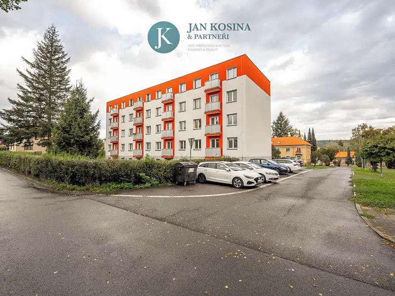 Prodej bytu 3+1 67 m², Žebrák – náhled fotky 1