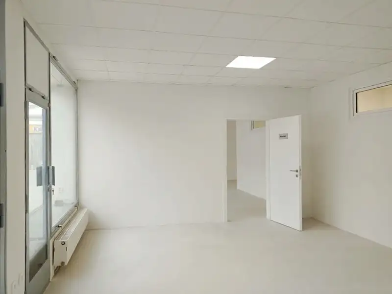 Pronájem obchodního prostoru 45 m², Brno – náhled fotky 2