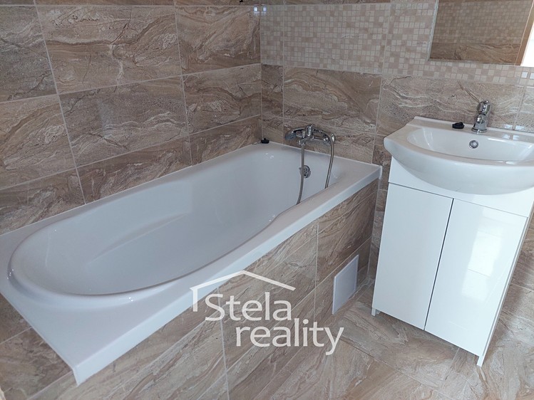 Prodej bytu 3+1, 65 m² (2 z 11)
