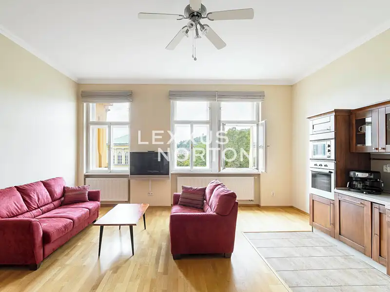 Pronájem bytu 3+kk 92 m², Praha – náhled fotky 1
