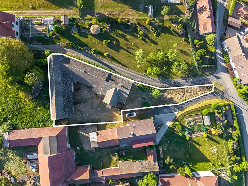 Prodej rodinného domu 390 m², pozemek 1136 m², Bernartice – náhled fotky 3