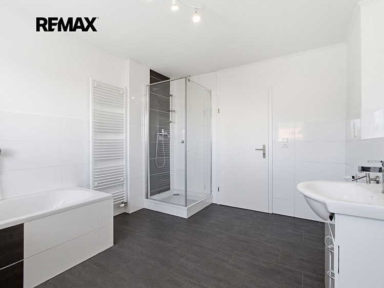 Будинок на продаж, 250 м² (38 з 68)