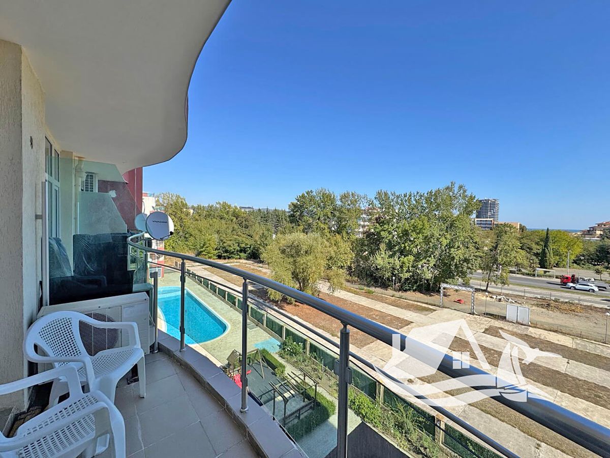 Prodej bytu 2+kk 64 m², Nesebar – fotka 1 z 3