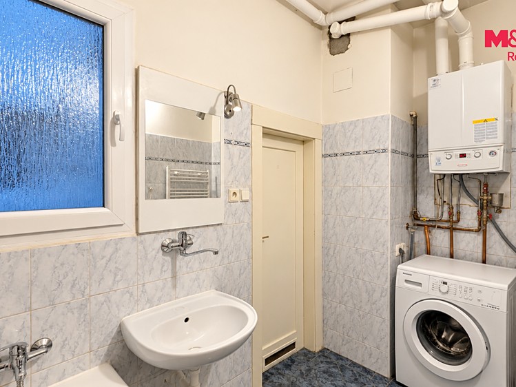 Wohnung 1+1 zum Kauf, 58 m² (8 von 19)