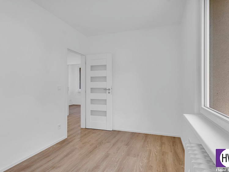 Квартира 4+kk на продаж, 70 м² (15 з 23)
