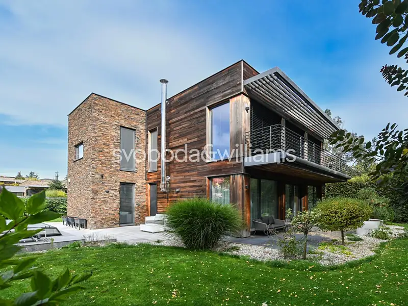 Prodej rodinného domu 204 m², pozemek 947 m², Předboj – náhled fotky 1