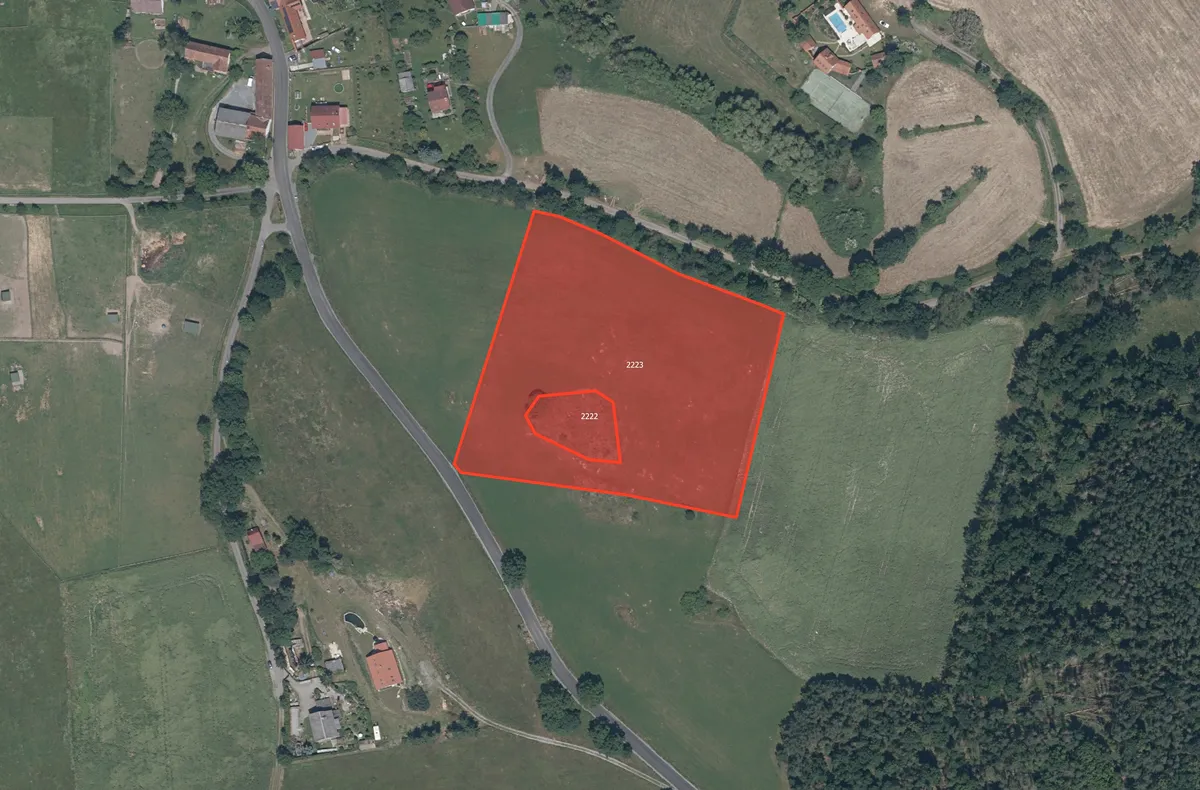 Prodej pole 65865 m²