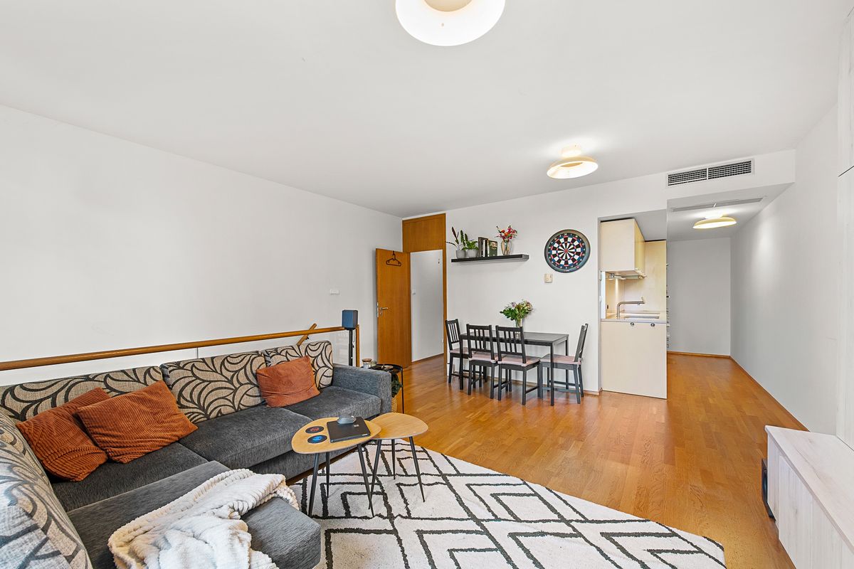 Prodej bytu 3+kk 88 m², Praha – fotka 1 z 3