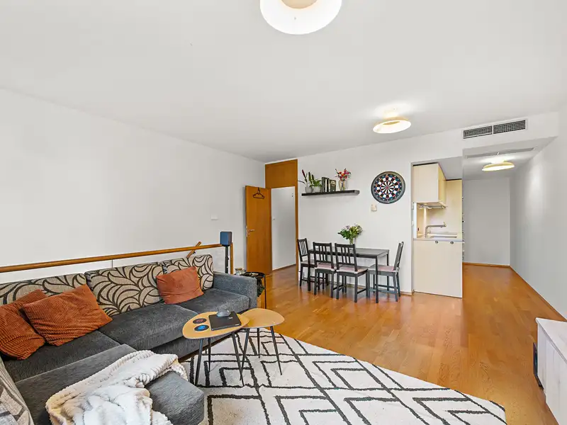 Prodej bytu 3+kk 88 m², Praha – náhled fotky 1