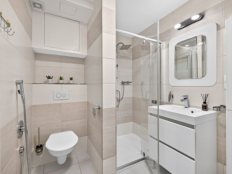 Prodej komerčního prostoru, 489 m² (25 z 73)