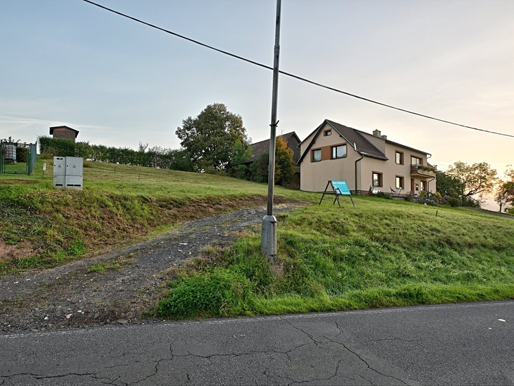 Prodej pozemku, 832 m² (3 z 11)