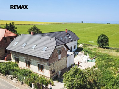 Haus zum Kauf, 328 m² (3 von 38)