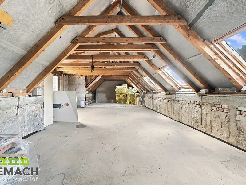 Prodej rodinného domu 126 m², pozemek 870 m², Babice – náhled fotky 3