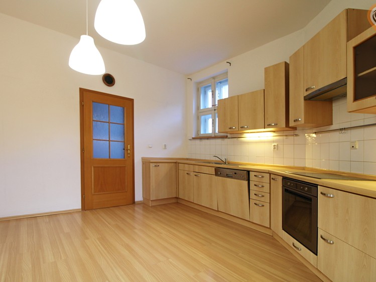 Будинок на продаж, 300 м² (7 з 23)