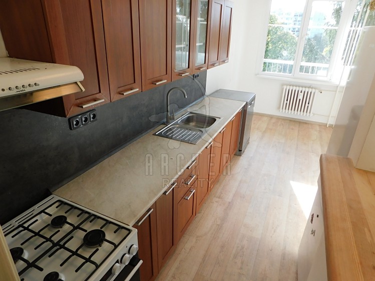 Prodej bytu 3+1, 72 m² (2 z 21)