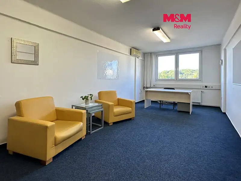 Pronájem kanceláře 50 m², Mladá Boleslav – náhled fotky 1